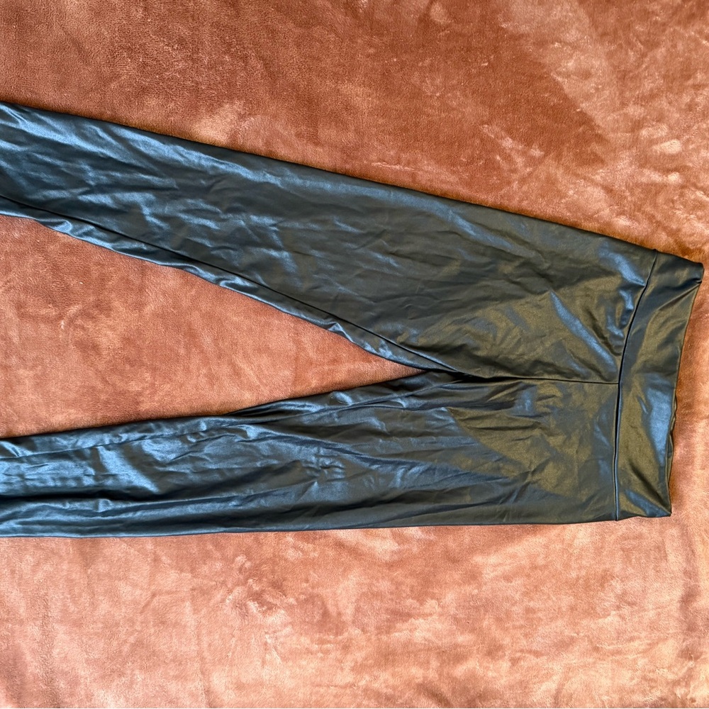 Faux leather leggings